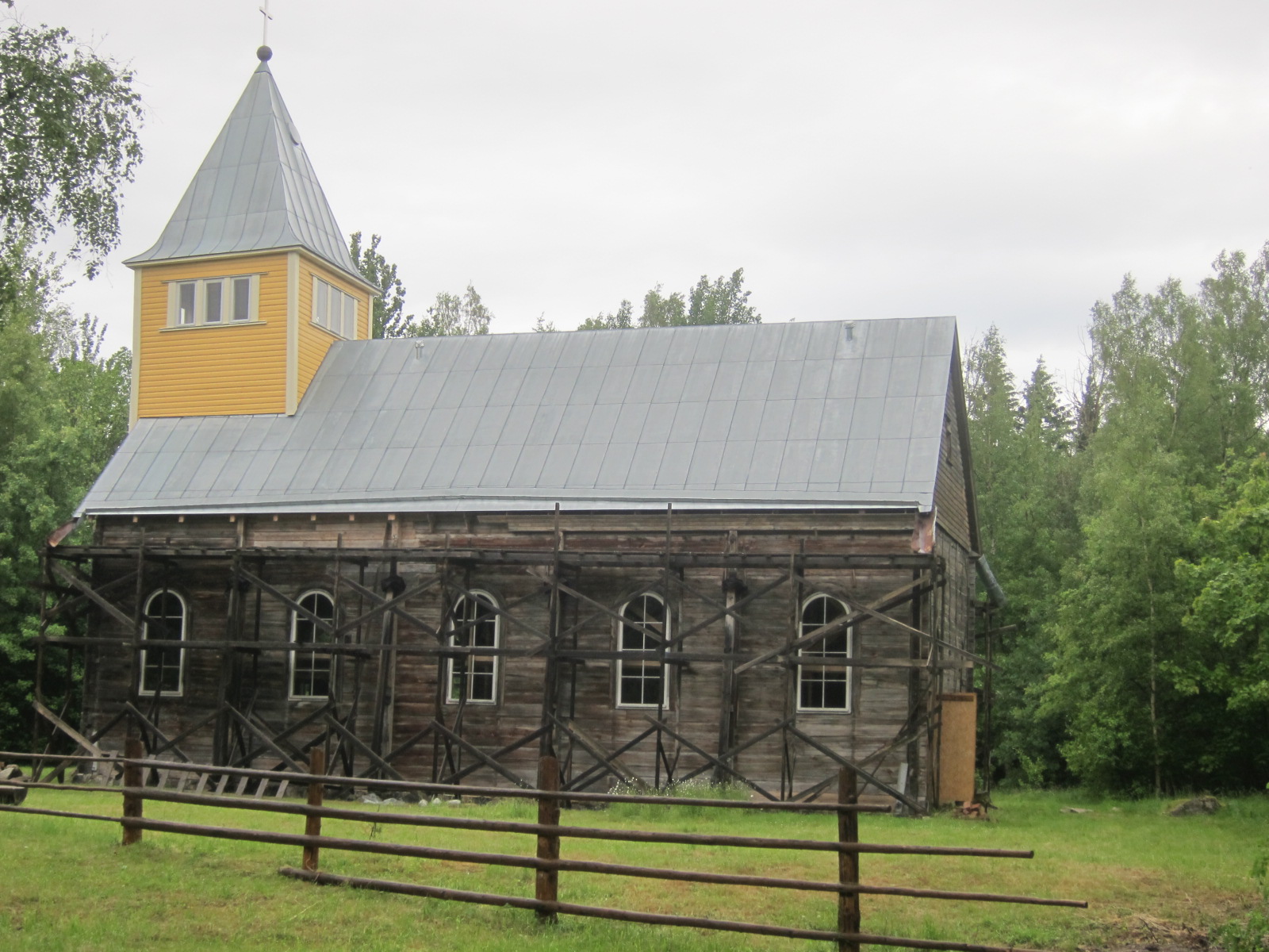 Naissaare kirik